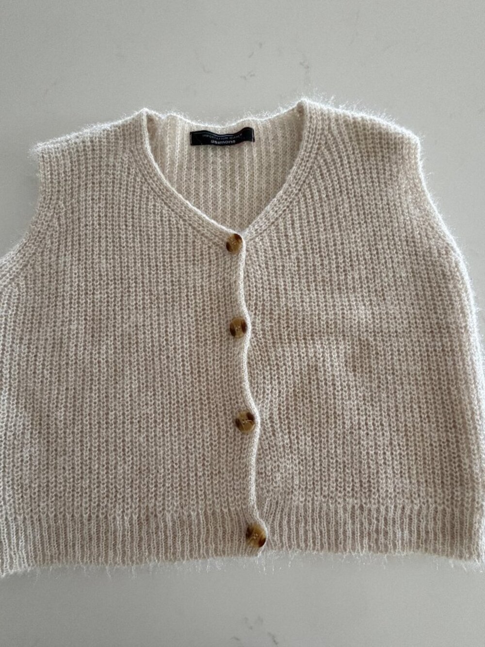 SIMONS ICÔNE Button Down Knit Vest